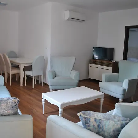 Aria Private Lägenhet *