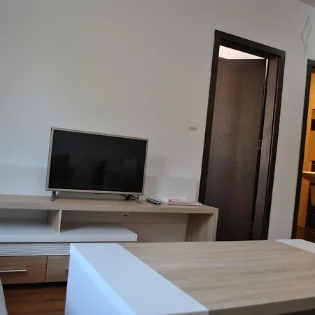 Lägenhet Aria Private Slăntjev Brjag