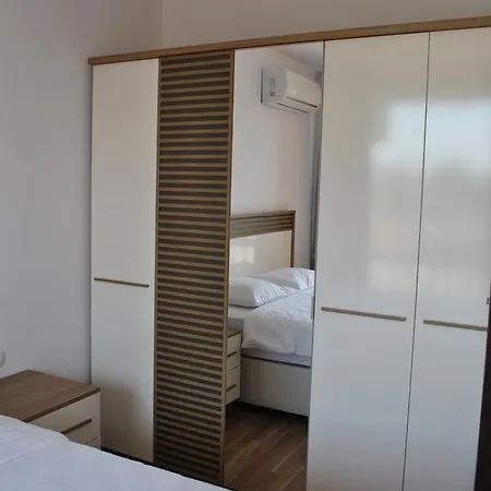 Lägenhet Aria Private Slăntjev Brjag